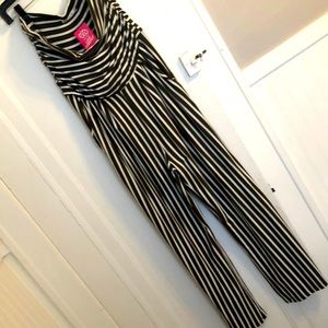 Stripped sleeve less pant romper olive green and cream